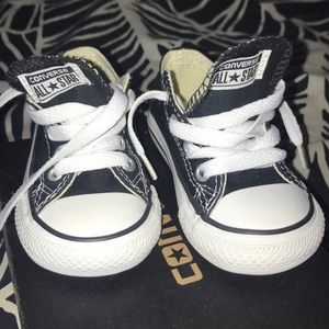 BNIB Converse Toddler 5